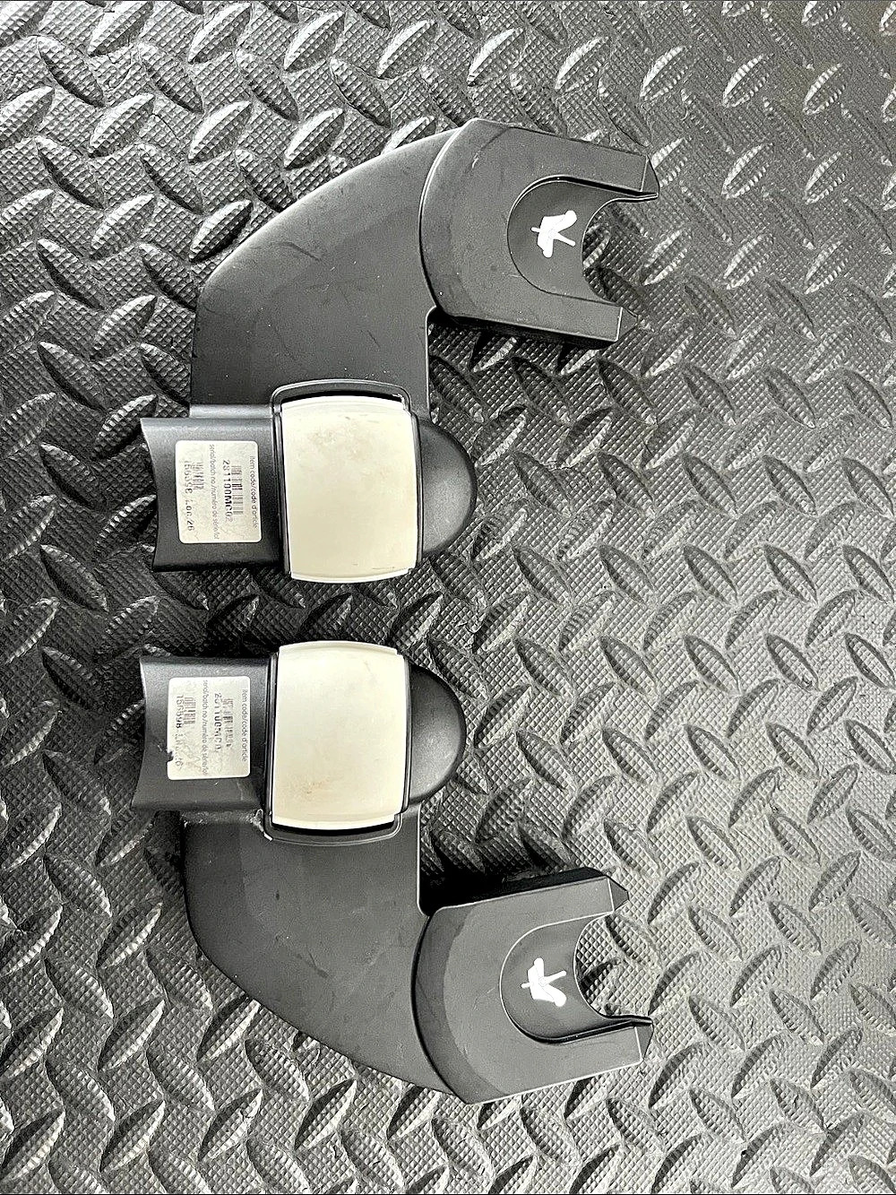 Bugaboo Fox Car Seat adaptors (Maxi-Cosi, Cybex)